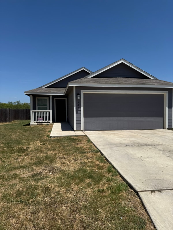 Building Photo - 607 Vermilion Rental