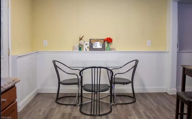 Photo - 7606 Thompson Sharpsville Rd NE Unit B