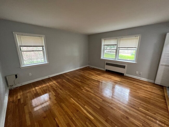 Photo - 56-Village Court Apartments, LLC