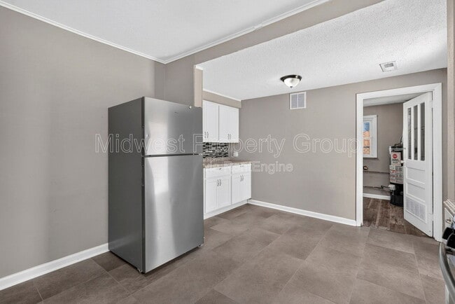 Photo - 15 Marie Dr