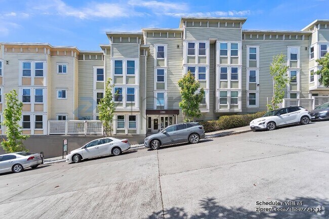 Building Photo - 2250 24th St Rental