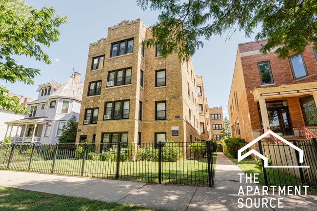 Building Photo - 4859 N Paulina St Unit 3A