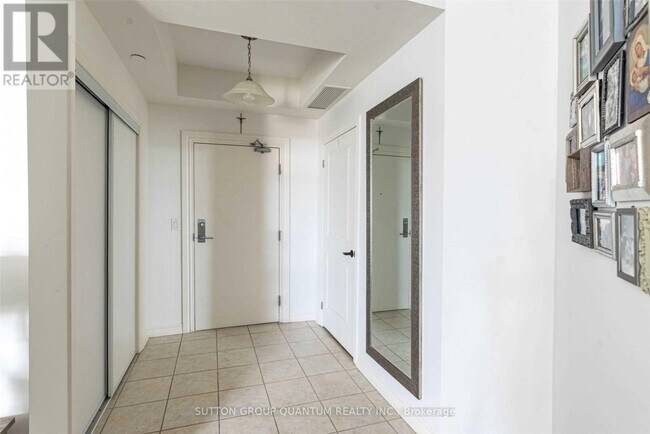 Photo - 2300 Upper Middle Rd W Unit 301