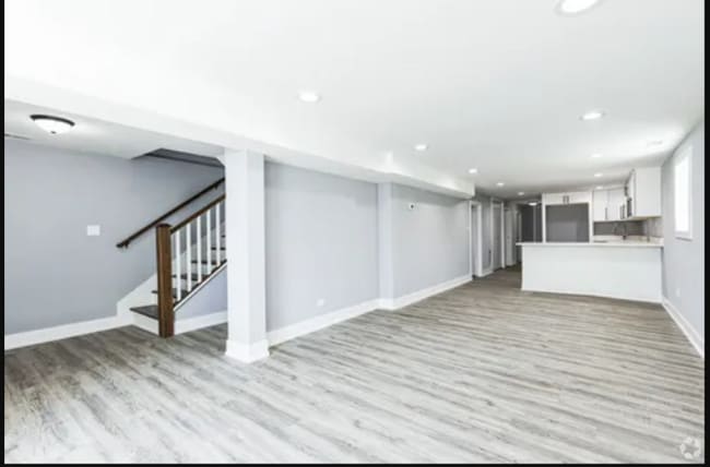 Building Photo - 4340 W Maypole Ave Unit Garden Rental
