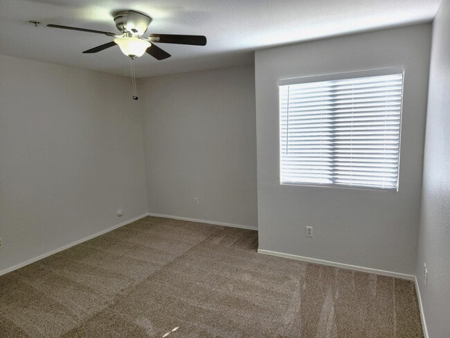Photo - 16033 N 25th St Unidad Apt 114