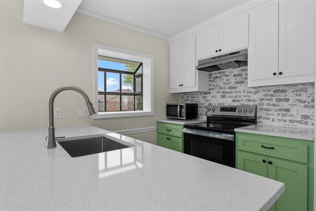 Photo - 5303 Susanna Dr