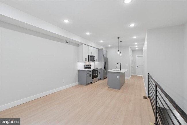 Building Photo - 520 W Susquehanna Ave Rental
