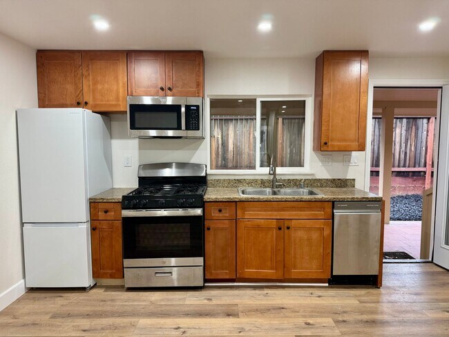 Photo - 310 Hansbery Way Unit 306 Hansbery