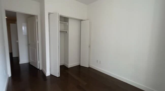 111 John St Unit 17D