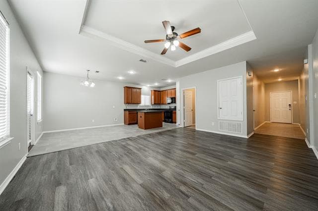 Photo - 103 Honeysuckle Ct.