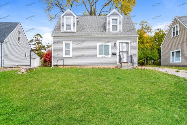 Building Photo - 2468 Meredith Dr