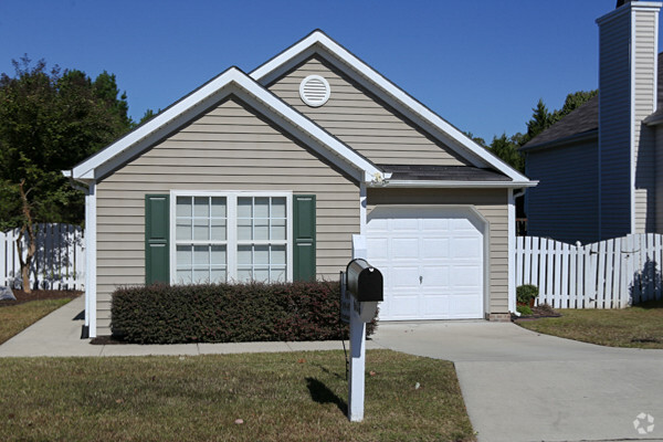 Building Photo - 608 Edenberry Dr Rental