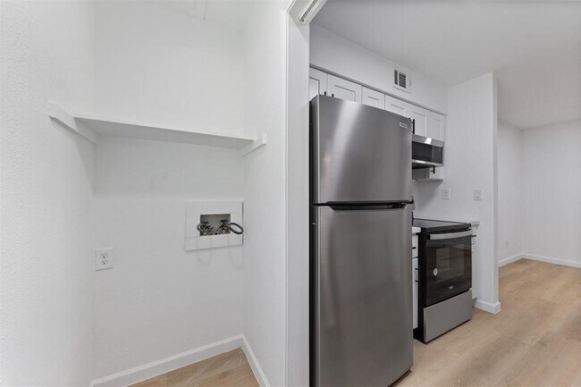 815 Lyle W Ave Unit C