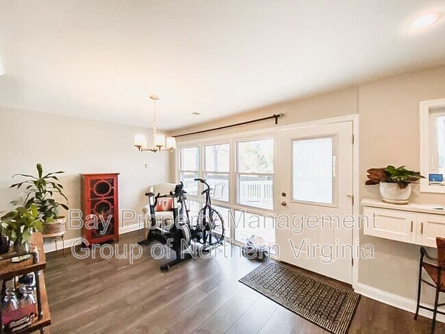 Photo - 7429 Axton St