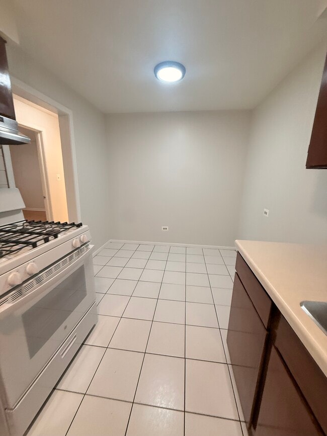 Photo - 700 McKinley Ave Unit 308