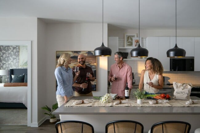 Photo - Alton Osprey