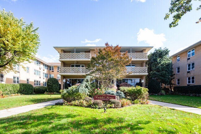 Photo - Capital House