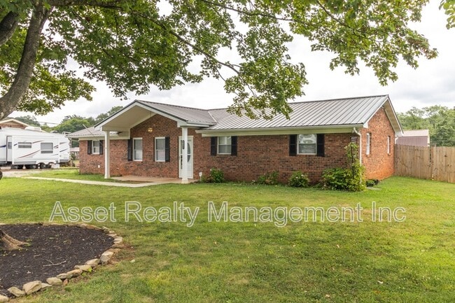 Photo - 2821 Vicksburg Ln