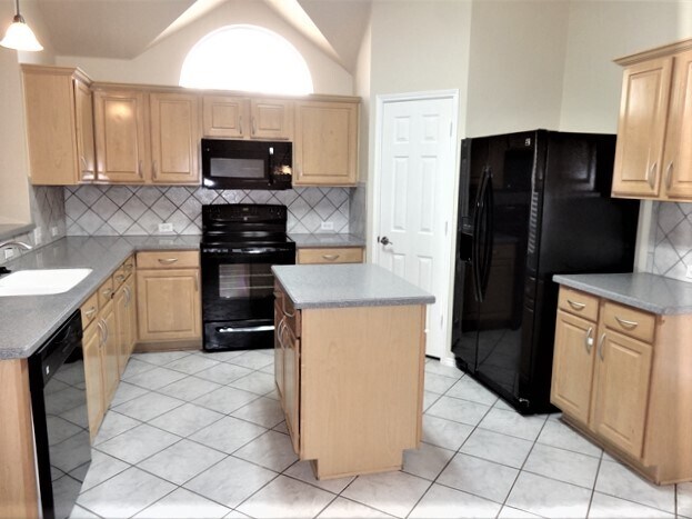 Photo - 5712 Rio Grande Dr