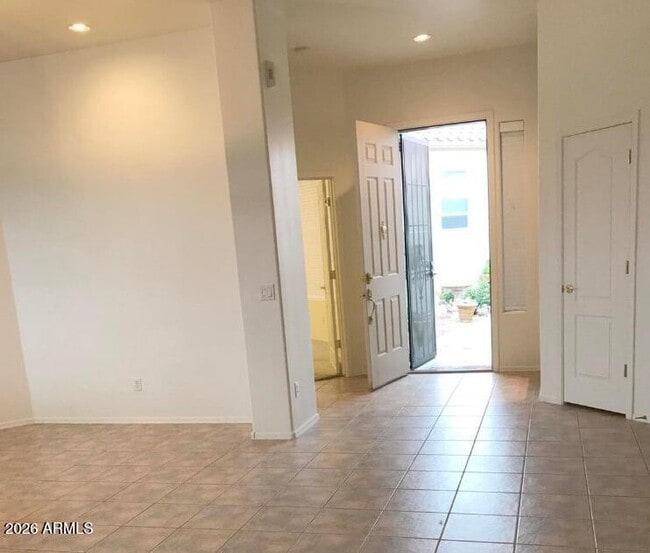 Photo - 890 S Golf View Dr