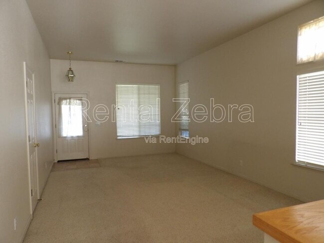 Photo - 1896 Edgewood Ct