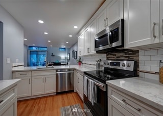 Photo - 6439 139th Ave NE