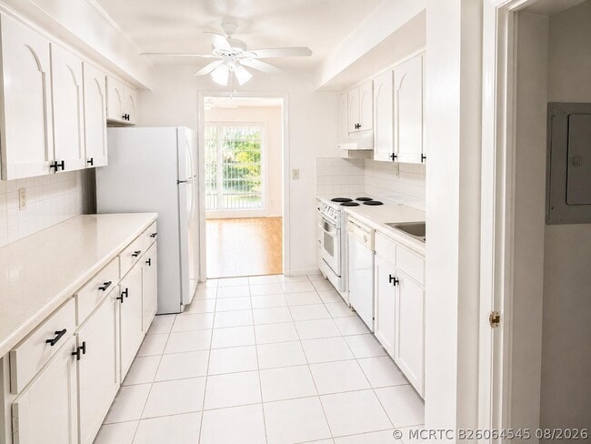 Photo - 1980 NE 56th St