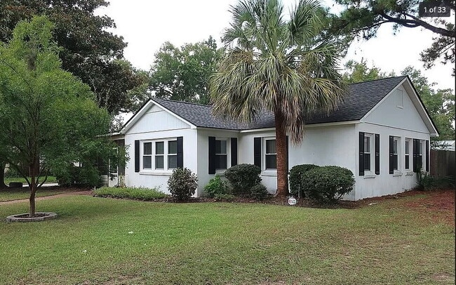 Building Photo - 2102 E 37th St