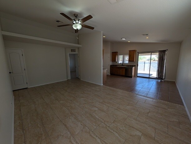 Photo - 1204 W Prior Ave