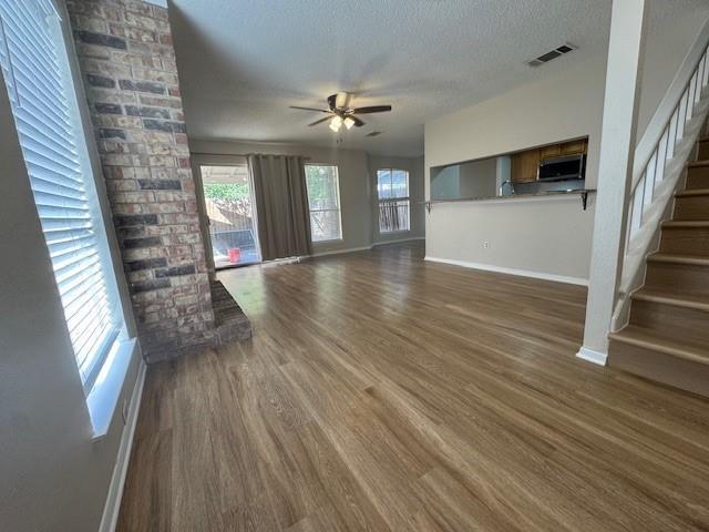 Building Photo - 12200 Alderbrook Dr