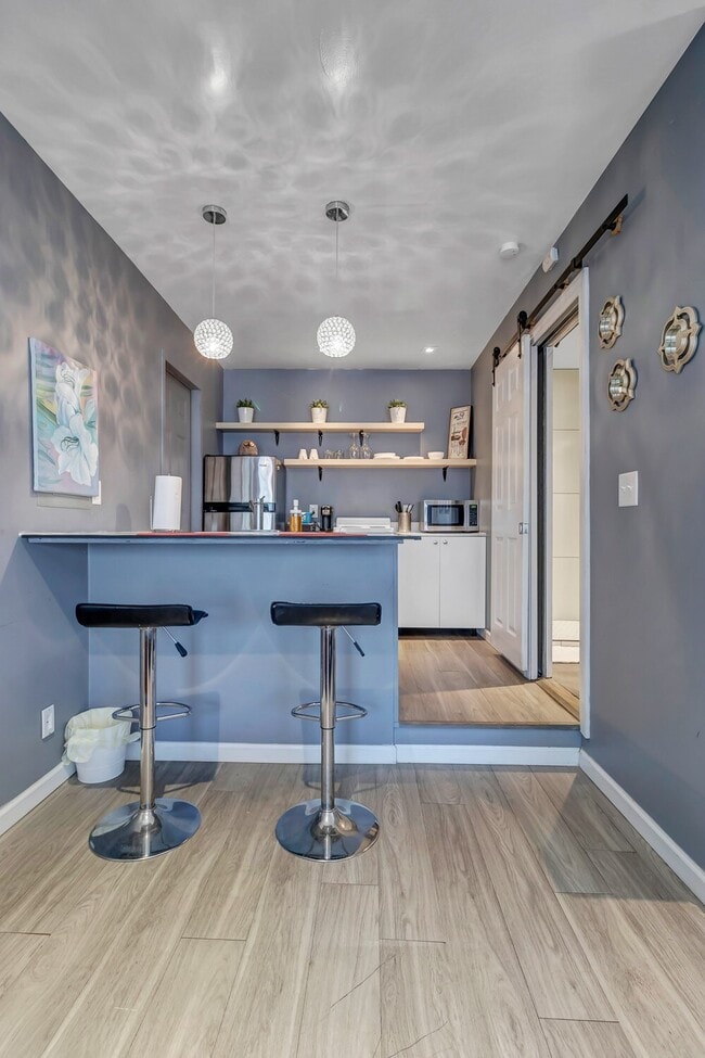 Photo - 1850 N Laura St Unit 3