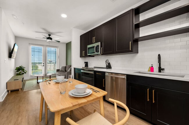 Photo - 3820 N Clark Ave Unit ID1312506P