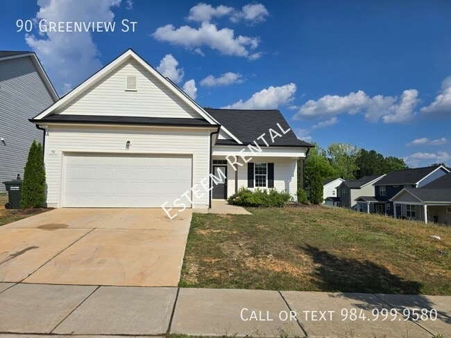 Building Photo - 90 Greenview St