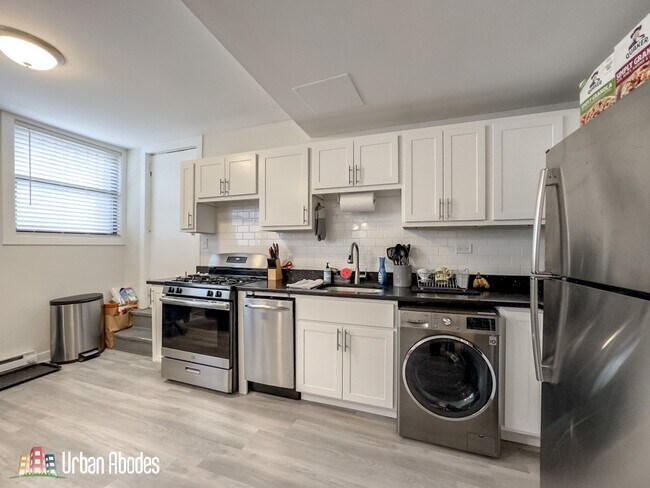 Photo - 727 W Roscoe St Unit M07B