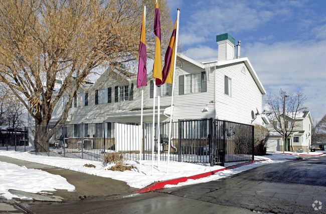 Photo - Riverview Townhomes