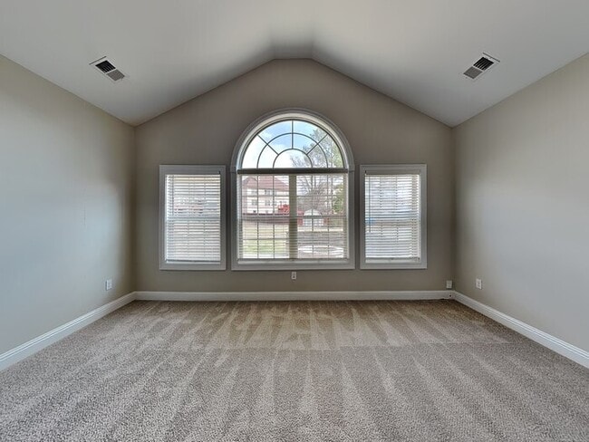 Photo - 412 Icicle Ct