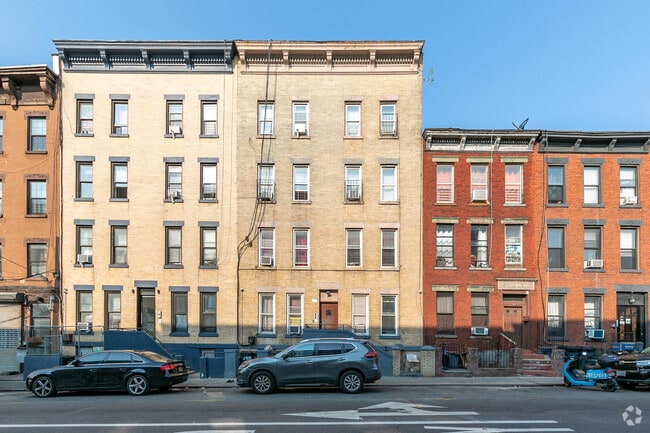 Photo - 190 Rockaway Ave Apartments