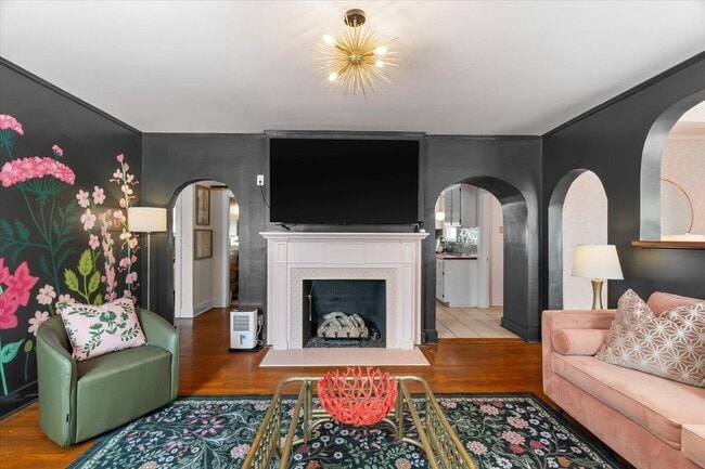 Photo - 1790 Lyndale Ave