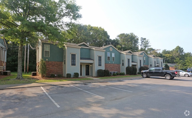 Photo - Willow Creek Apartment Homes