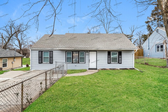 Building Photo - 7406 E 57th St