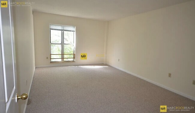 Photo - 571 Franklin St Unit 401