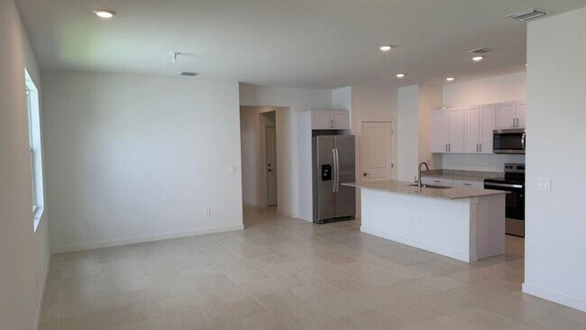 Photo - 1872 NW 6th Ct