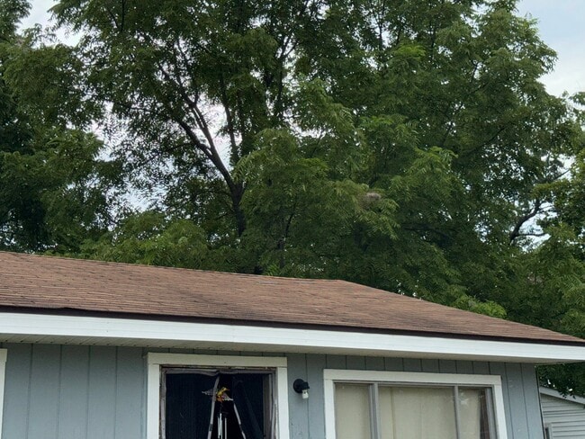 Photo - 1060 Water St