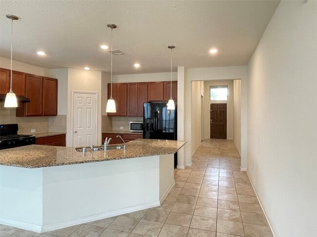 Photo - 28519 Willow Orchard Ln