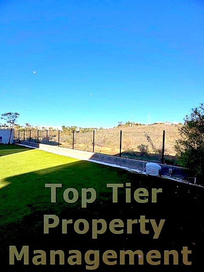 Photo - Beautiful & Modern 3 bed/ 3.5 bath/ 2,029 Sqft Condo with amazing Views in Carroll Canyon- Availa...