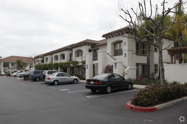 Building Photo - Seasons II San Juan Capistrano Rental