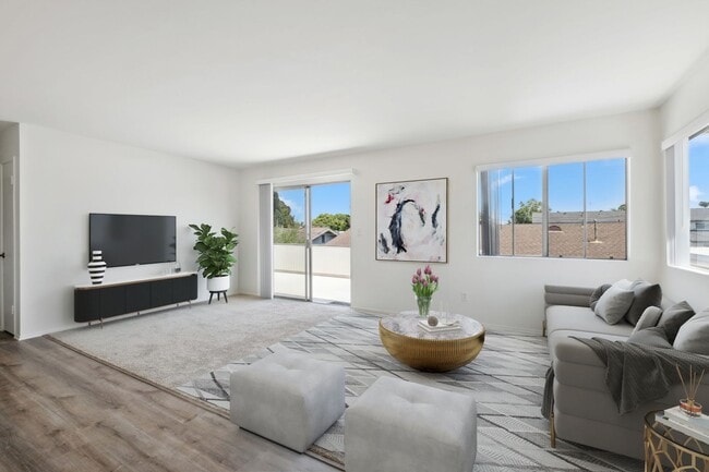 Photo - 375 Woodland Pl Unit C