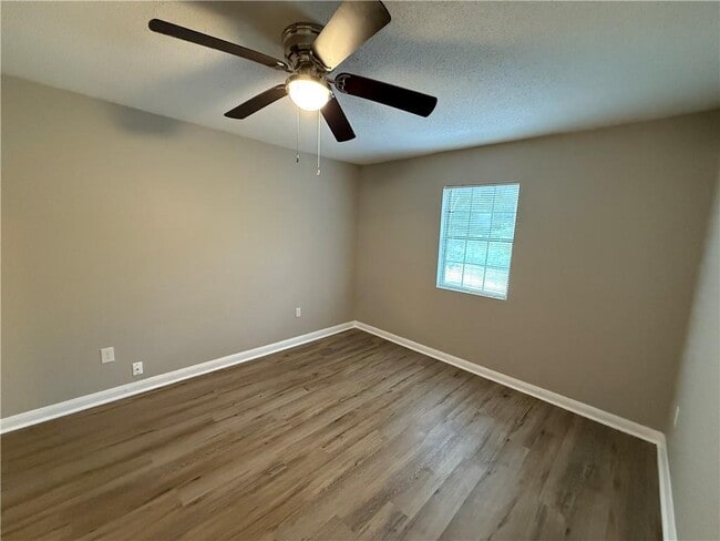 Photo - 11290 Tanner Williams Rd