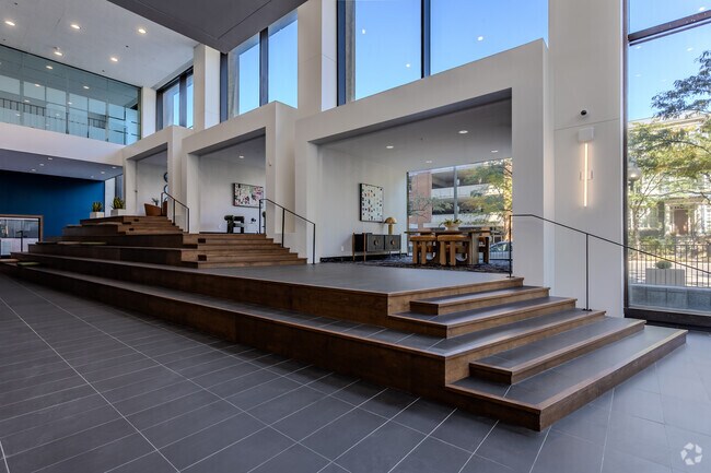 Main Lobby - Continental Tower