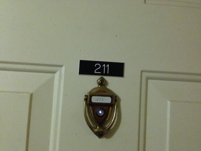 Photo - 1600 Park Cir